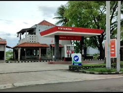 Imbas Cuaca Buruk, BBM di Pulau Karimunjawa Langka!