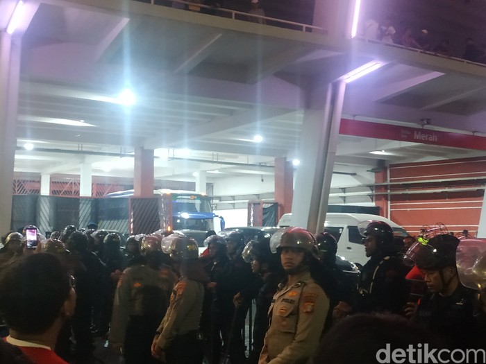 Bus Timnas Thailand