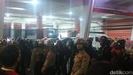 Foto-foto Bus Timnas Thailand Dirusak Suporter Timnas Indonesia