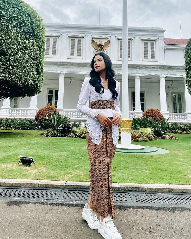 Efek kebaya untuk perempuan/Foto: Instagram.com/Maudyayunda Efek kebaya untuk perempuan