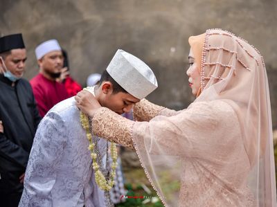 Foto Mertua-Menantu yang Selingkuh, Viral Setelah Istri Curhat di TikTok