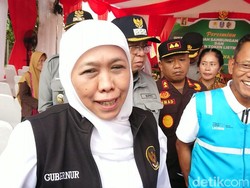 Khofifah Minta Warga Tetap Jaga Prokes untuk Percepat Transisi ke Endemi