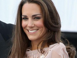 Intip Lipstik Favorit Royal Family, Mana yang Cocok untuk Natal?