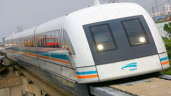 Kereta Tercepat di Dunia Melesat Tanpa Roda, Nih Wujudnya