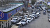 Krisis BBM di Lebanon, Mobil Antre Mengular di SPBU