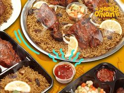 Resto Ini Jual Nasi Kebuli Ayam Bakar Bumbu Rujak, Tertarik Coba?