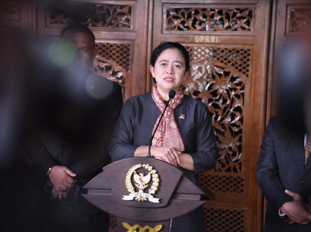 Puan Ingatkan Pemerintah dan TNI-Polri Jaga Keamanan Saat Nataru Puan Ingatkan Pemerintah dan TNI-Polri Jaga Keamanan Saat Nataru