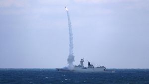 Rusia-China Latihan Perang di Tengah Ketegangan dengan Barat