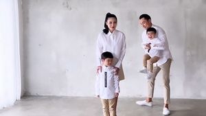Liburan ke Jepang, Sandra Dewi Pamer Makan Es Krim hingga Ramen