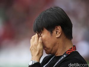 Shin Tae-yong Kena Sindir Gara-gara Salahkan Rumput Vietnam Shin Tae-yong Kena Sindir Gara-gara Salahkan Rumput Vietnam