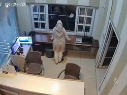 Heboh Video Check In Bareng Polisi, Istri Letda Candra Membantah