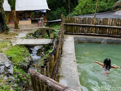 Sandiaga Minta Dispar Bogor Tinjau Wisata Gunung Pancar yang Kelewat Mahal