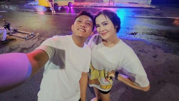 Mesra dengan Cewek Baru, Denny Caknan Move On dari Happy Asmara?