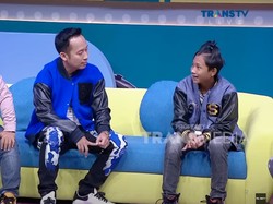 Fajar Sad Boy Merinding Fotonya Dipajang Gibran Rakabuming