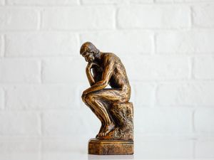 Pengertian Stoicism dan Cara Menerapkannya dalam Kehidupan Pengertian Stoicism dan Cara Menerapkannya dalam Kehidupan