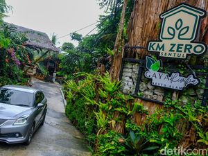 Wisata Unik Sentul, Resto ala Rumah Pohon dengan View Gunung Pancar Wisata Unik Sentul, Resto ala Rumah Pohon dengan View Gunung Pancar