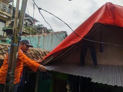 Struktur Bangunan Lapuk, Atap Rumah di Bogor 2 Kali Ambruk