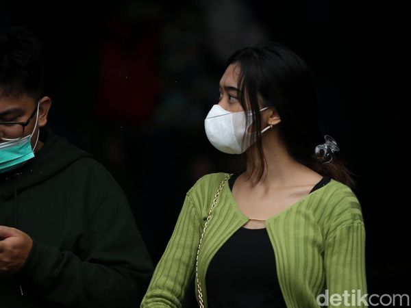 4 Aturan Terbaru Pakai Masker Usai PPKM Dicabut