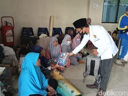 Terus Bertambah, Penumpang Tertahan di Pelabuhan Kalianget Capai 110 Orang
