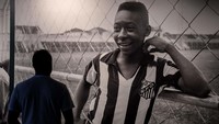 Pele masih memegang rekor sebagai pesepakbola termuda yang berhasil juara Piala Dunia. (Foto: AFP via Getty Images/NELSON ALMEIDA)