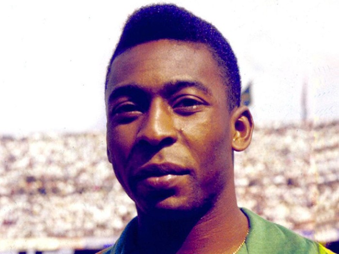 MEXICO - UNSPECIFIED: Pele of Brazil poses for photo during the 1970 World Cup in Mexico. (Photo by Alessandro Sabattini/Getty Images)