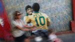 Pele Menyusul Maradona, Lihat Lagi Foto Kebersamaan Mereka