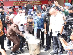 Polresta Barelang Musnahkan Sabu hingga Kokain Jaringan Internasional