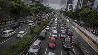 Potret Puncak Arus Liburan Nataru, Ribuan Orang Tinggalkan Jakarta