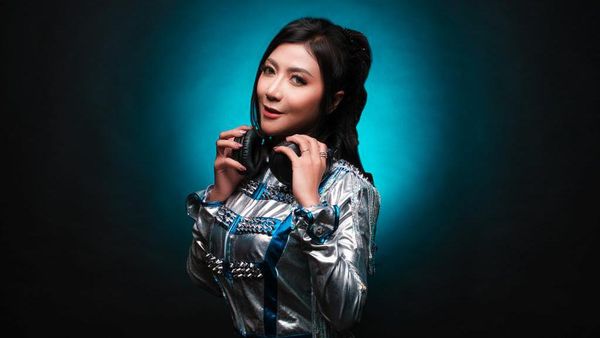 Reva Anwar Terjun Nge-DJ, Siap Panaskan Lantai Dansa!