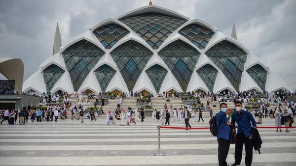 Perhatian! Masjid Al Jabbar Bakal Ditutup Sementara