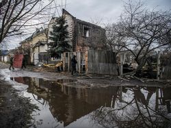 Gempuran Tahun Baru Rusia Tewaskan 4 Orang di Ukraina, Puluhan Luka