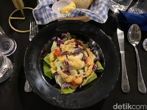 SISILIA Street Dining : Menikmati Sensasi Fine Dining di Tenda Kaki Lima SISILIA Street Dining : Menikmati Sensasi Fine Dining di Tenda Kaki Lima