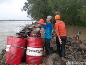 Kondisi Terkini Perbaikan Tanggul Jebol di Kawasan Pantai Marina Semarang