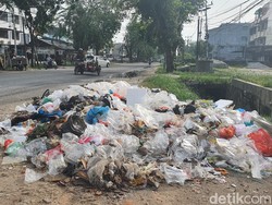 Parah! Sampah Berserakan di Pekanbaru Jelang Pergantian Tahun