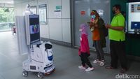 Wih! Ada Robot Wira-wiri di Stasiun MRT Lebak Bulus