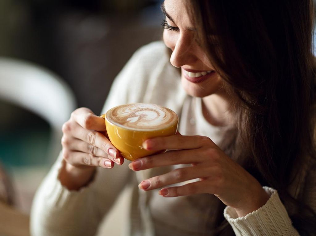 5 Cara Meredakan Rasa Cemas dan Gelisah Usai Minum Kopi 5 Cara Meredakan Rasa Cemas dan Gelisah Usai Minum Kopi