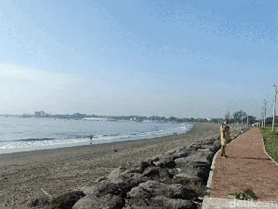 Rekomendasi 5 Pantai di Denpasar yang Tawarkan Sunrise Pertama 2023