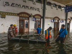 Sejumlah Lokasi di Genuk Semarang Masih Banjir, Termasuk Jalan Kaligawe