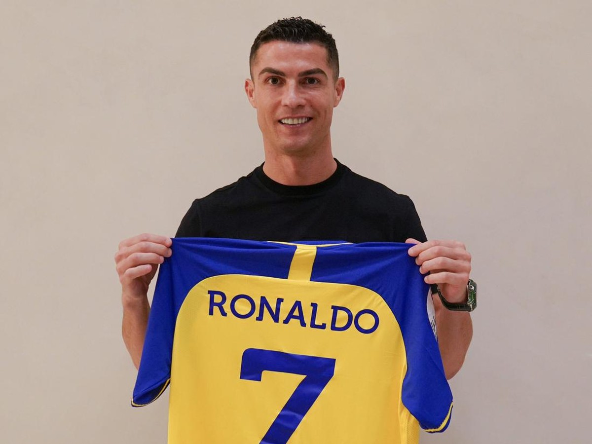 Cristiano Ronaldo baru saja diresmikan sebagai pemain Al Nassr. (Foto: Anadolu Agency via Getty Images/Anadolu Agency)