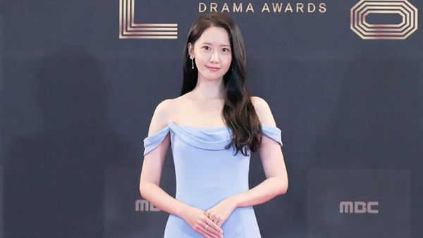 8 Gaya Artis Korea di MBC Drama Awards 2022, Yoona Pakai Gaun Rp 147 Juta