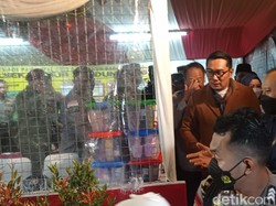 PPKM Dicabut, Ridwan Kamil Minta Warga Tetap Tertib Rayakan Tahun Baru