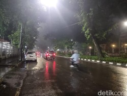 Peringatan Dini Cuaca Ekstrem Makassar Malam Ini: Mamajang-Rappocini Hujan-Angin Kencang