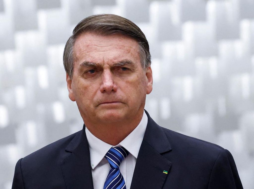 Mantan Presiden Brasil Jair Bolsonaro Dilarikan ke RS, Sakit Apa?
