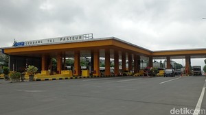 Libur Imlek 2026, 150 Ribu Kendaraan Serbu Bandung Lewat Tol Padaleunyi