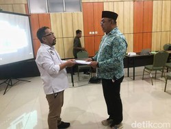 11 Balon DPD Sulut Serahkan Berkas Dukungan ke KPU