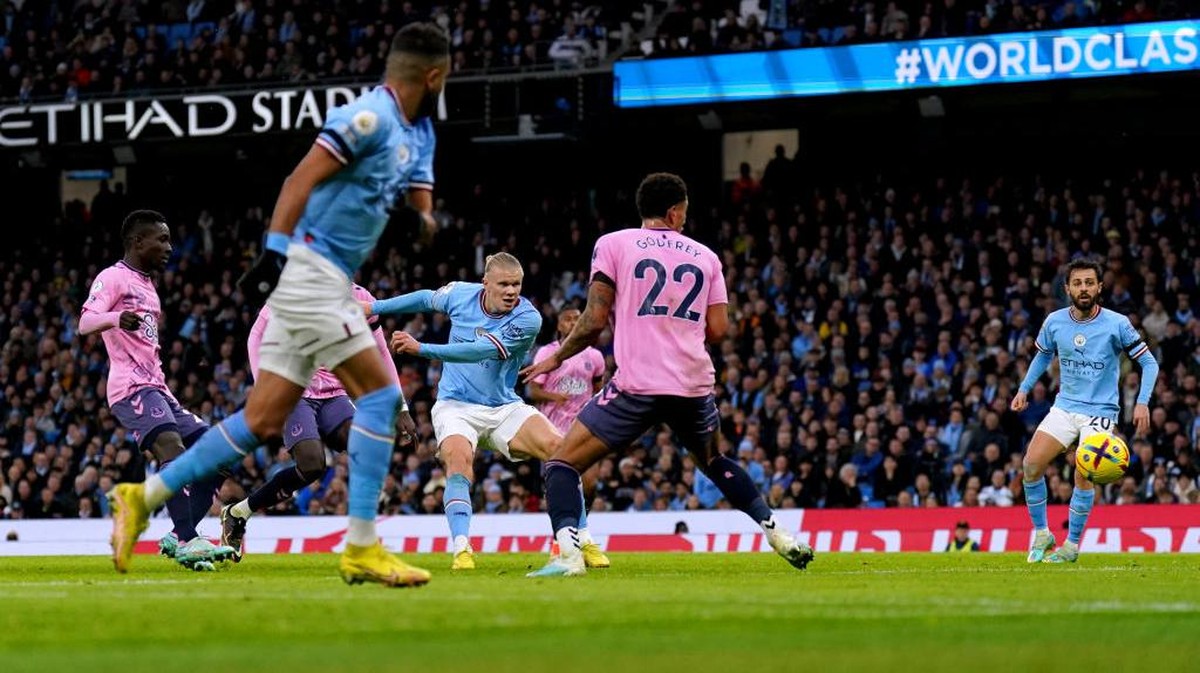 Manchester City ungguli Everton 1-0 di babak pertama (PA Images via Getty Images/Tim Goode - PA Images)