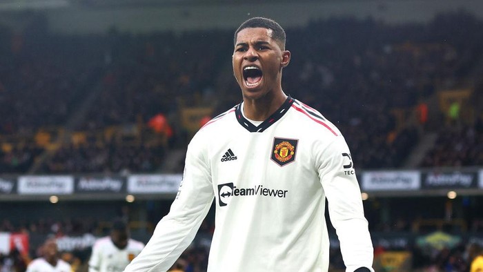 WOLVERHAMPTON, ENGLAND - DECEMBER 31: Marcus Rashford of Manchester United celebrates scoring a disallowed goal during the Premier League match between Wolverhampton Wanderers and Manchester United at Molineux on December 31, 2022 in Wolverhampton, United Kingdom. (Photo by Chris Brunskill/Fantasista/Getty Images)