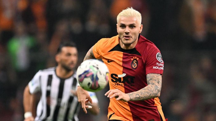 ISTANBUL - Mauro Icardi of Galatasaray AS during the Turkish Super Lig match between Galatasaray AS and Besiktas AS at Ali Sami Yen Spor Kompleksi stadium on November 5, 2022 in Istanbul, Turkey. ANP | Dutch Height | GERRIT FROM COLOGNE (Photo by ANP via Getty Images)