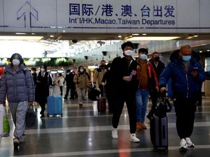 Masih Diamuk Corona, Jumlah Perjalanan Domestik di China Meningkat Drastis Masih Diamuk Corona, Jumlah Perjalanan Domestik di China Meningkat Drastis