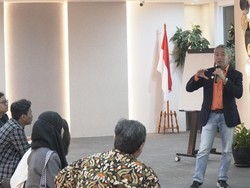 Mahasiswa Tanri Abeng University Puji Fasilitas Kantor Pegadaian Salemba